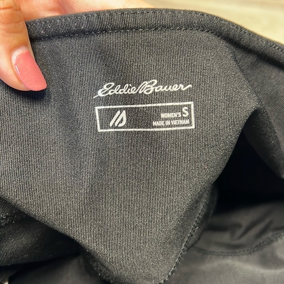 Eddie Bauer black capris size  small - Picture 2 of 10